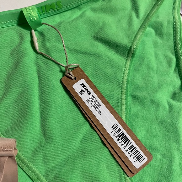 SKIMS Panty 12 Pack - Picture 3 of 13